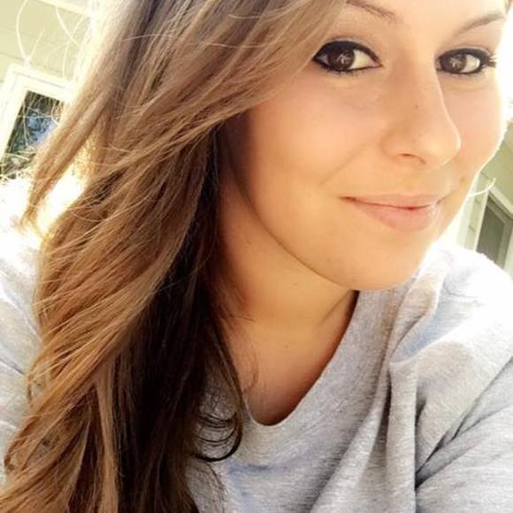 Meet your Posher, Kelli - Picture 1 of 1